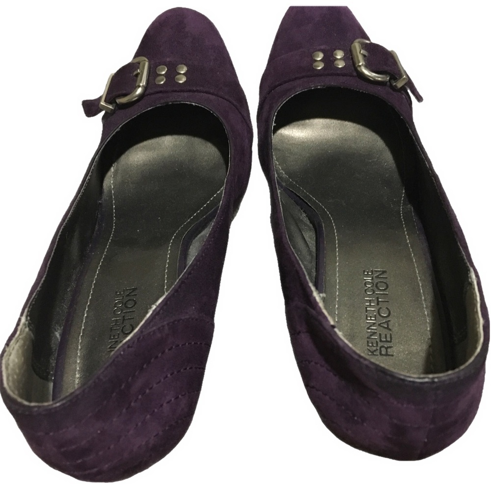 KENNETH COLE REACTION PLATFORM SUADE HEEL WITH ACCENT BUCKLE/ STUDS TURN… - Picture 4 of 9